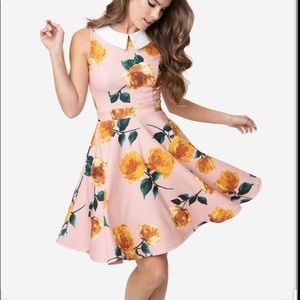 NWOT Smak Parlour Sz. M